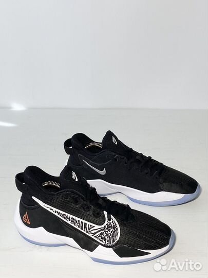Кроссовки Nike Zoom Freak 2 разм. 38