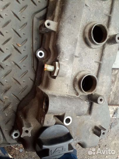 Nissan almera classic клапанная крышка