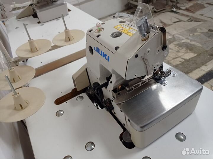 Оверлок Juki MO-6714
