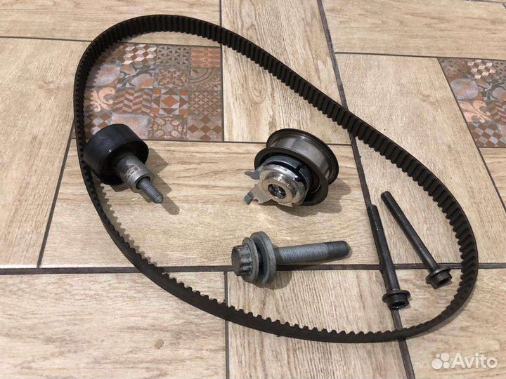 Грм ремкомплект бу Шкода Октавия А7