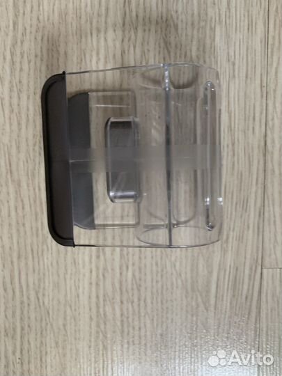 Клипса для крепления насадок на трубе Dyson