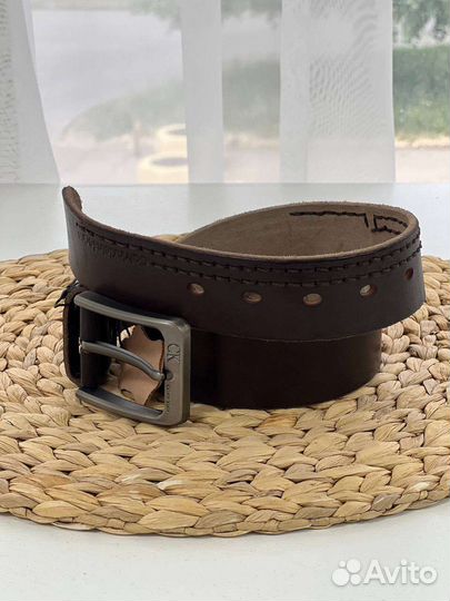 Мужской кожаный ремень коричневый