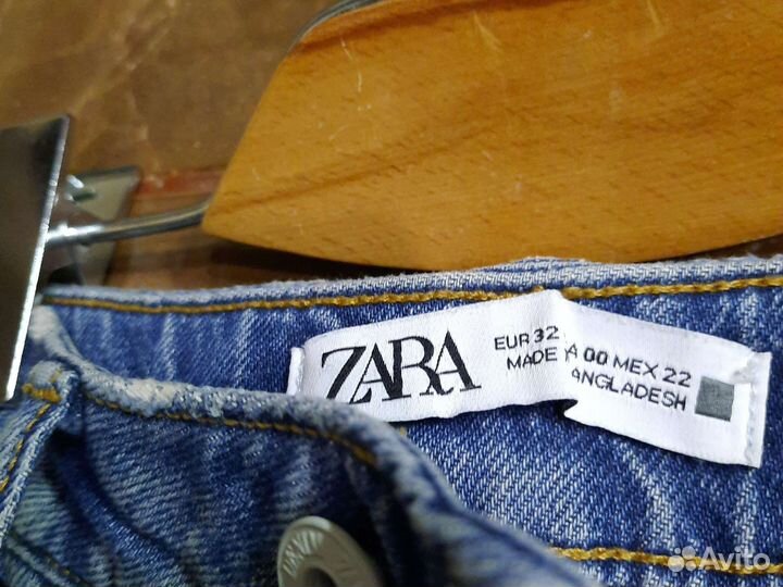 Джинсы Zara