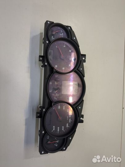 Щиток приборов Porsche Cayenne, 2010