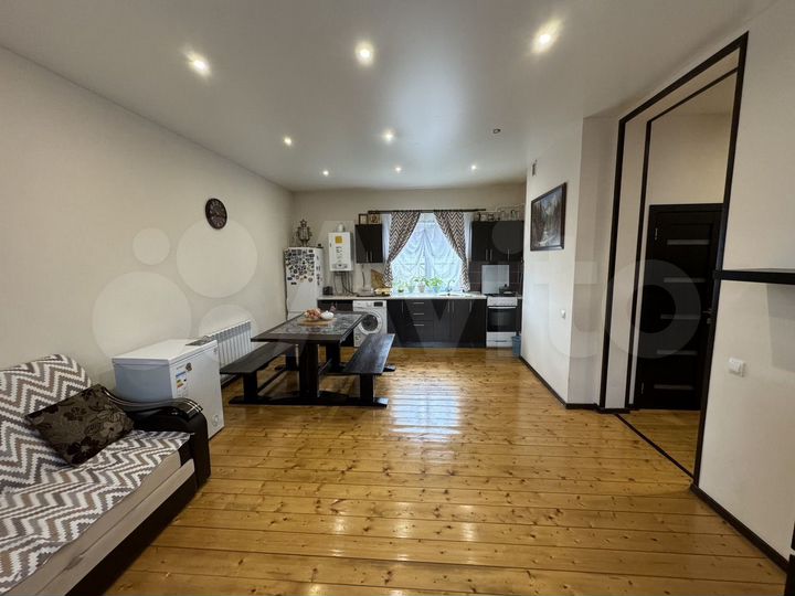 Дом 84,5 м² на участке 6 сот.