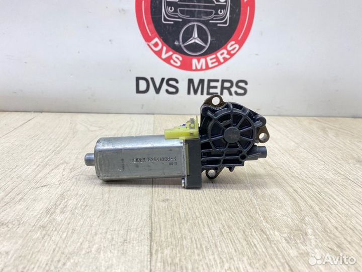 Моторчик регулировки сидении Mercedes Ml W164
