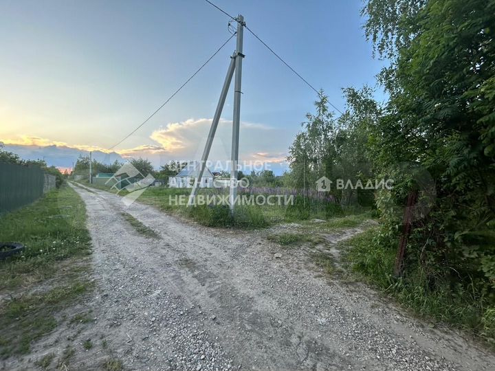 Участок 7,3 сот. (СНТ, ДНП)