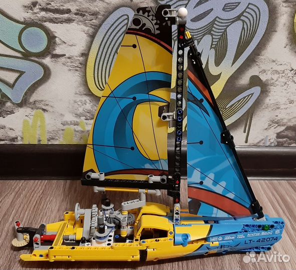 Lego Technic корабль, оригинал