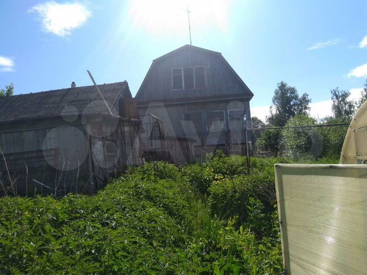 Дом 52 м² на участке 23 сот.