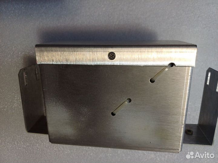 Блок защиты на 15 и 30 Ампер с выключателем