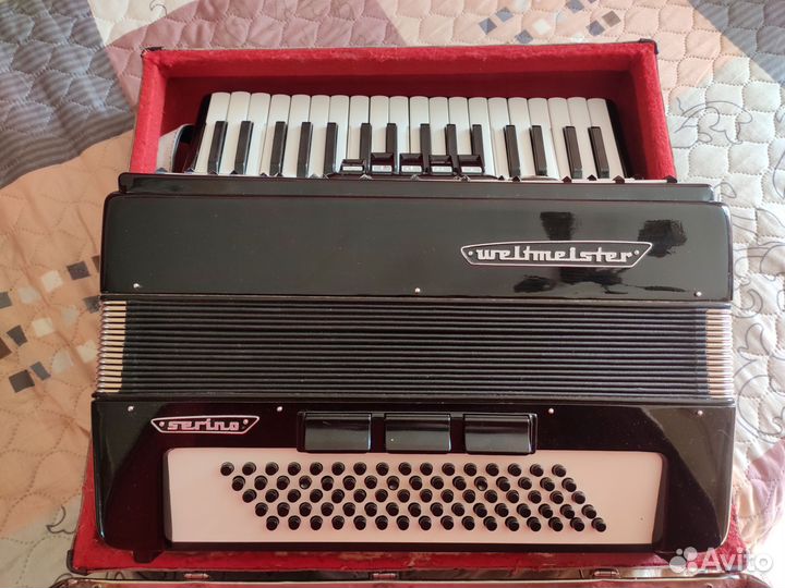 Аккордеон weltmeister 3/4 serino