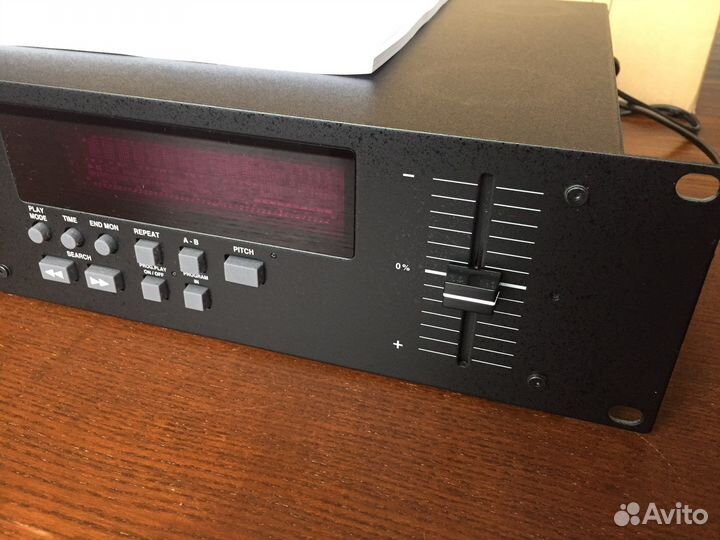 CD/mp3 проигрыватель denon DN-C635