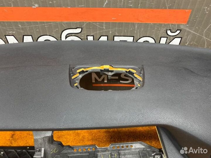 Панель приборов (торпедо) Bmw X6 E71 N63B44A 2009