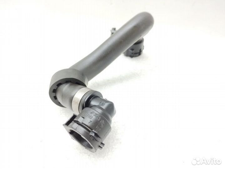 Патрубок системы охлаждения Mercedes-Benz