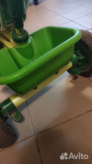 Трехколесный детский велосипед с ручкой бу