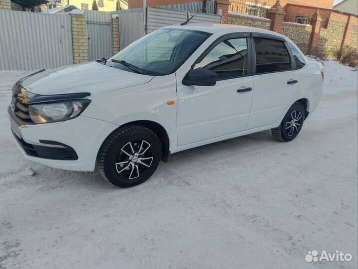 LADA Granta 1.6 МТ, 2019, 93 000 км