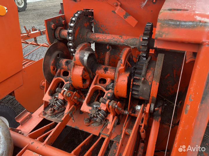 Пресс-подборщик Sipma Z224/1, 2003