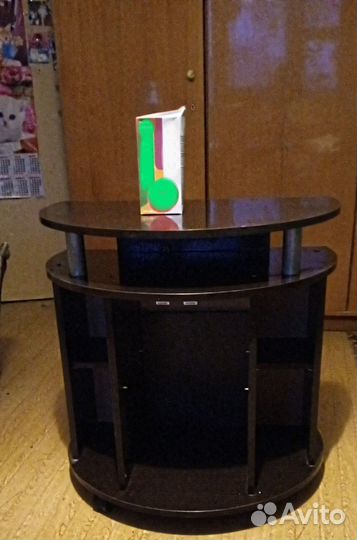 Тумба под тв