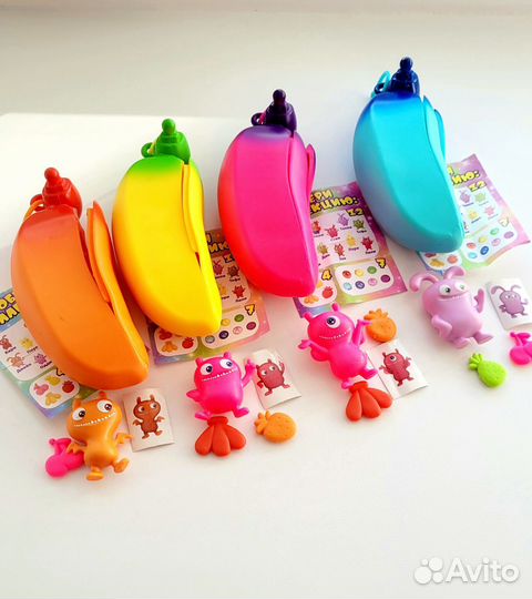 Игрушка банан с сюрпризом