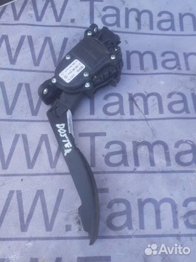 Педаль газа Renault Daster