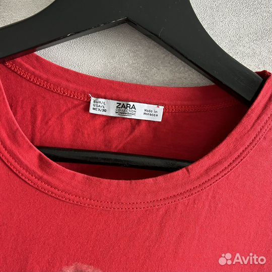 Футболка Zara x David Bowie