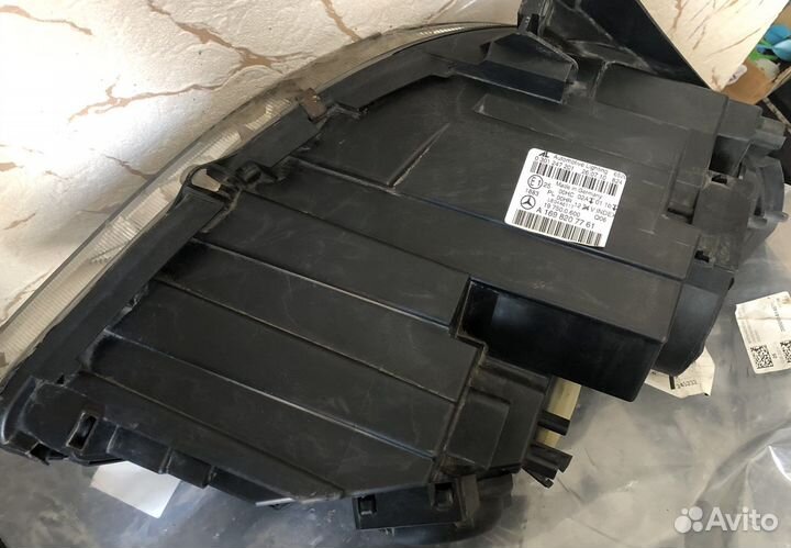 Фара под восстановление Mercedes-Benz