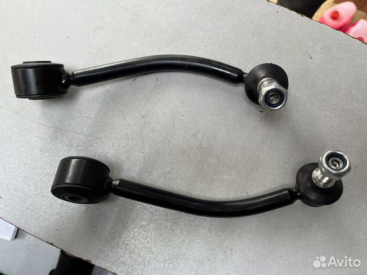 Стойки стабилизатора задние л+п Q7 cayenne touareg