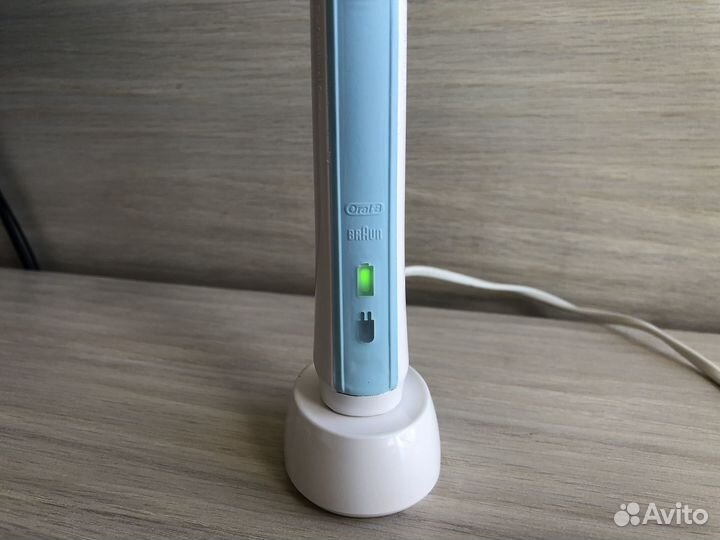 Зубная щетка oral b