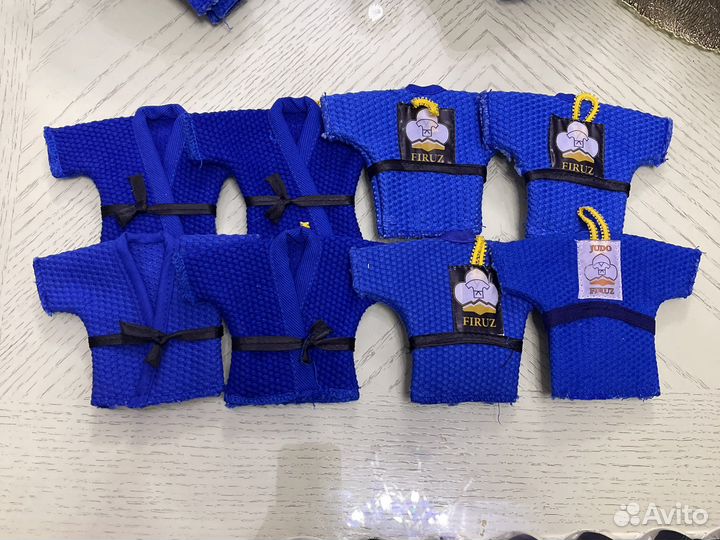 Сувенирный брелок