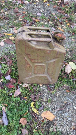 Канистра металлическая 20 л