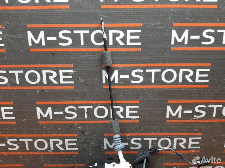 Замок двери передний левый Mercedes-Benz S-Class