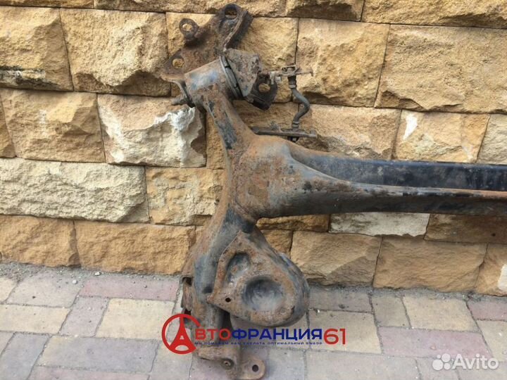 Балка задняя, 555019103R renault megane 3, 3028233