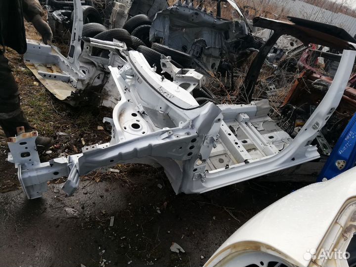 Четверть левая порог лонжерон renault logan 1