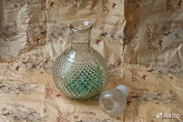 Стеклянный графин-штоф 1 л с двумя стаканами