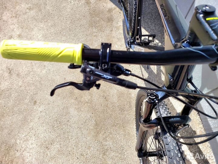 Cube Reaction C:62 Pro XL