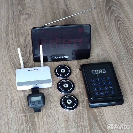 Кнопка вызова официанта комплект с часами и табло