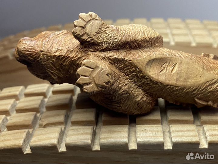 Сувенир из дерева Тигр