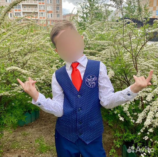 Костюм на утренник/выпускной/1 сентября