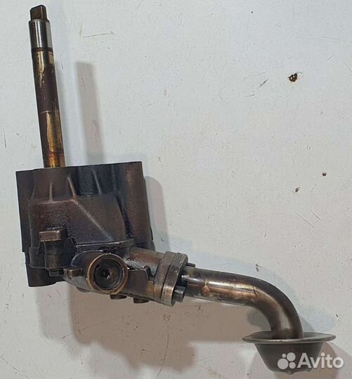 Насос масляный Volkswagen Passat B3 1,8