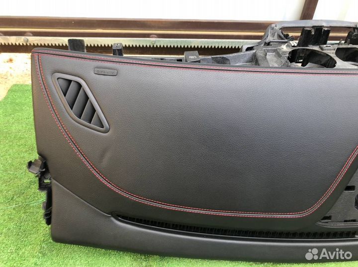 Панель приборов Mercedes-Benz A-Class W176 M133