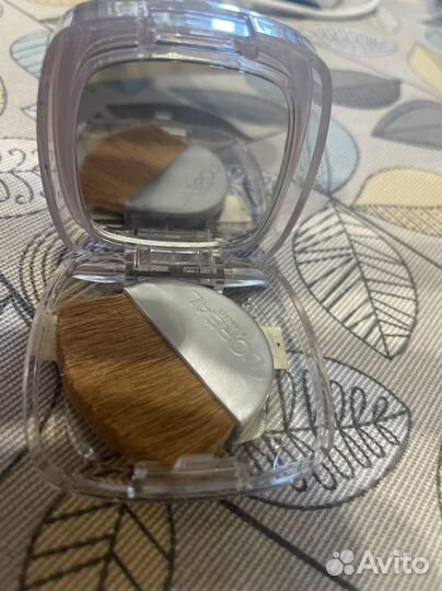 Румянаl’Oréal(совершенное сияние тон 106)