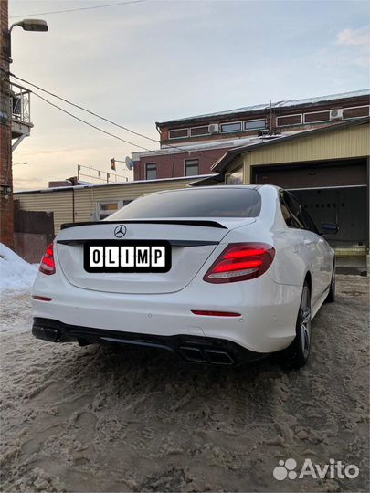 Спойлер AMG 63 на Mercedes W213