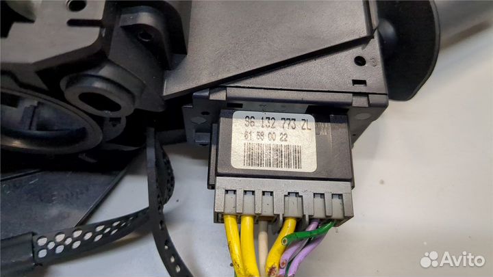 Переключатель поворотов и дворников Peugeot 806, 1