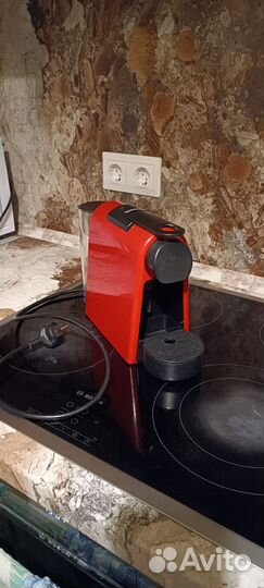 Кофемашина nespresso essenza mini D30