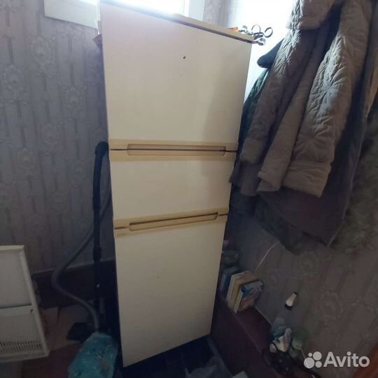 Холодильник бу