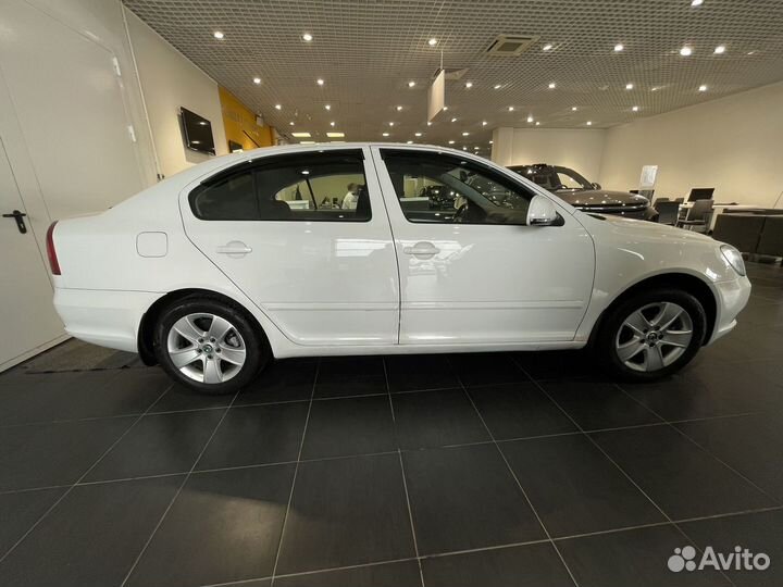 Skoda Octavia 1.6 AT, 2012, 127 721 км