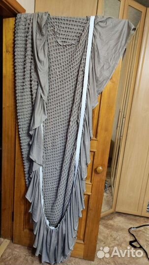 Покрывало на резинке на у гловой диван