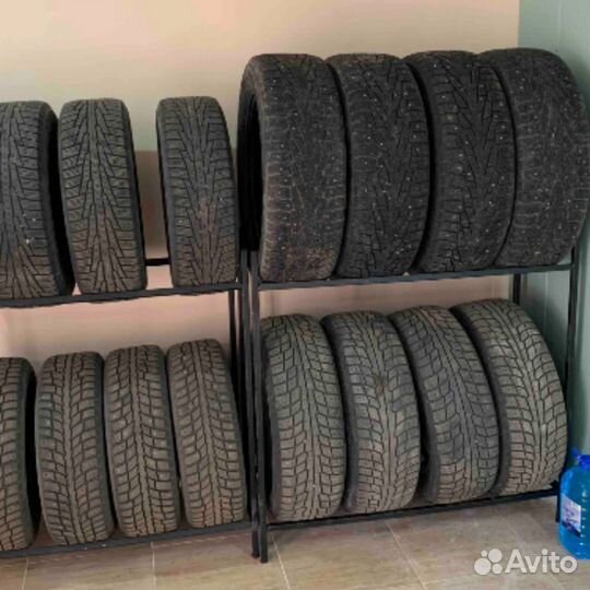 Стеллаж для хранения колес, Стойка для шин