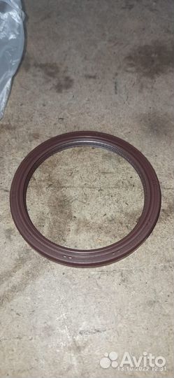 Сальник коленвала передний Mitsubishi 4N15