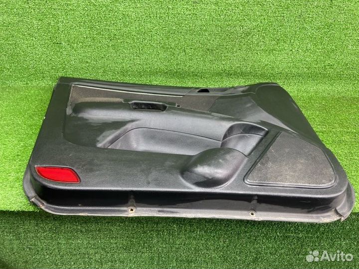 Обшивка двери передняя левая Geely Emgrand Ec7